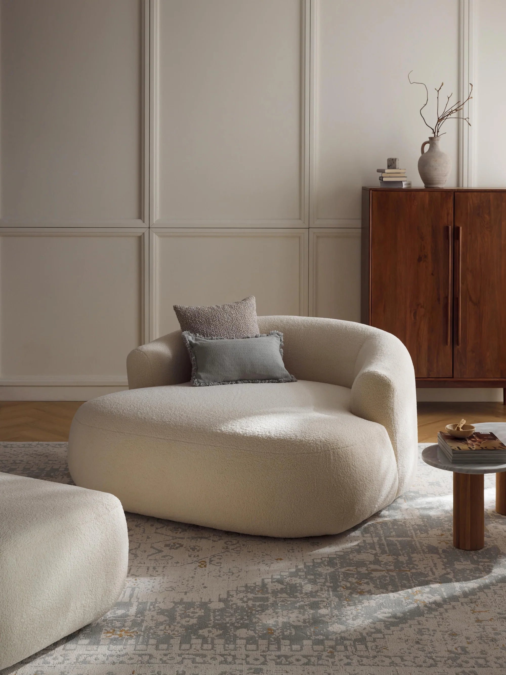 Mason | Oversized Day Bed